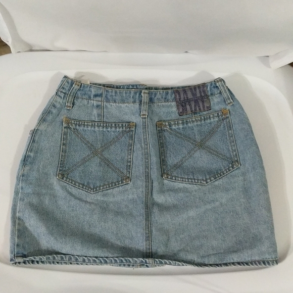 Baxis Light Wash Denim Button Down Skirt - size 9/10 - Picture 4 of 6
